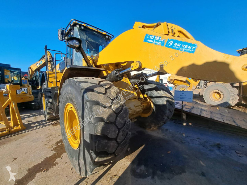 Nakladač Caterpillar 972