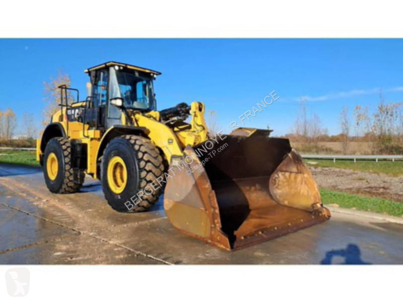 Nakladač Caterpillar 972M XE