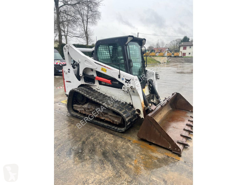 Nakladač Bobcat T770