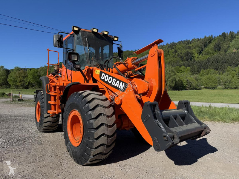 Chargeuse Doosan