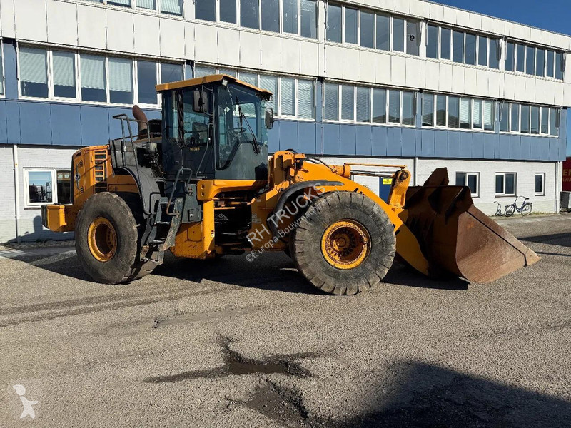 Nakladač Hyundai HL770XTD9