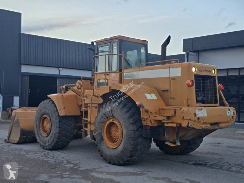 Nakladač Hyundai HL 770