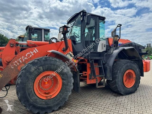 Nakladač Hitachi ZW  250-6