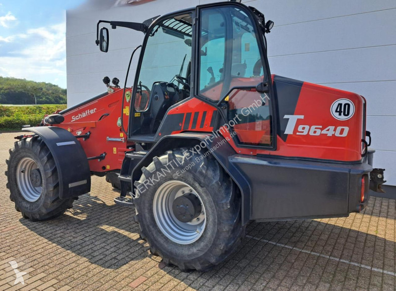 Nakladač Schäffer  9640 T