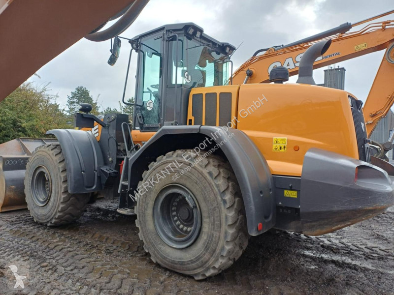 Nakladač Case  921 G