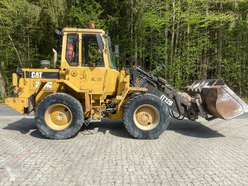 Chargeuse Caterpillar IT 12 B