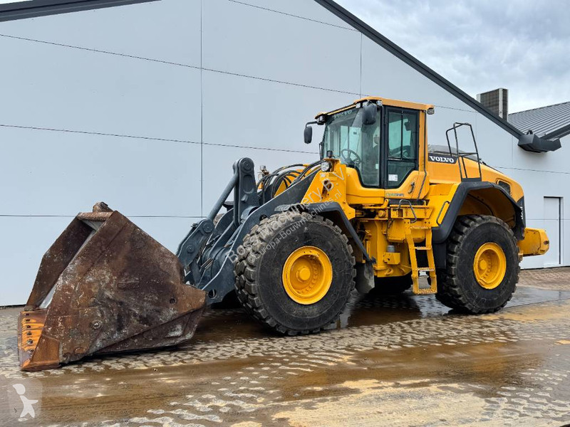 مُحمّلة Volvo L150H - High-tip Bucket / Backup...