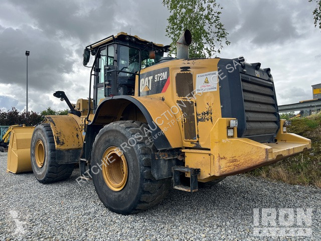 Nakladač Caterpillar  972M