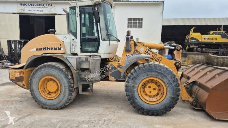 Nakladač Liebherr 534