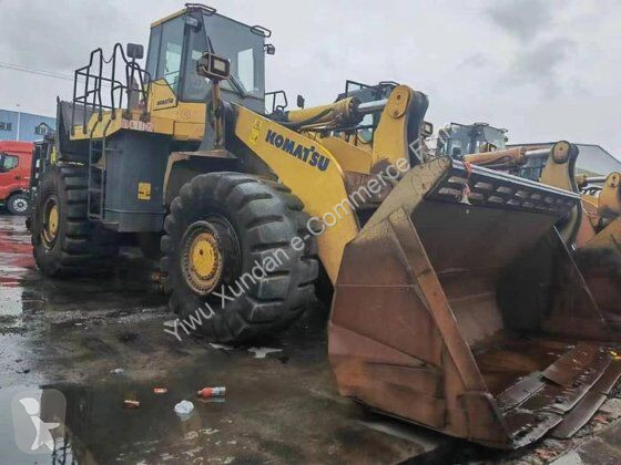 Nakladač Komatsu WA600-6