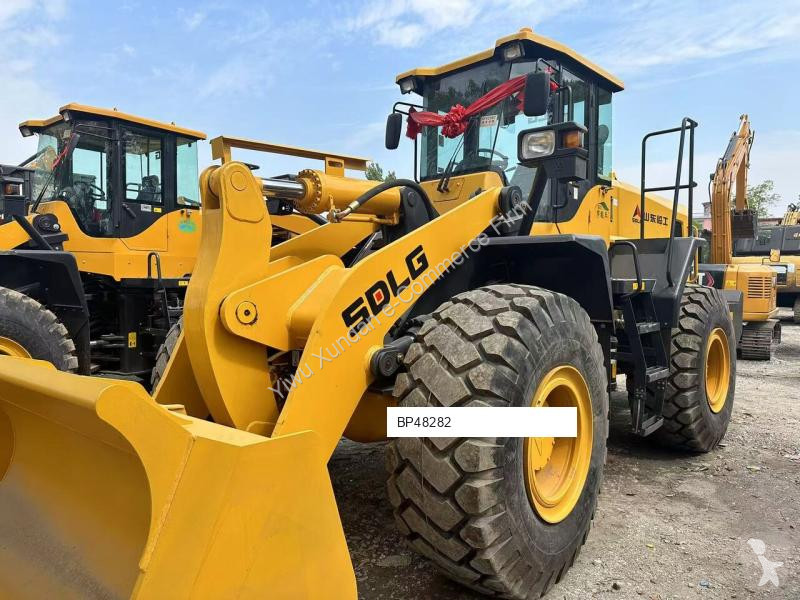 Nakladač SDLG 956F
