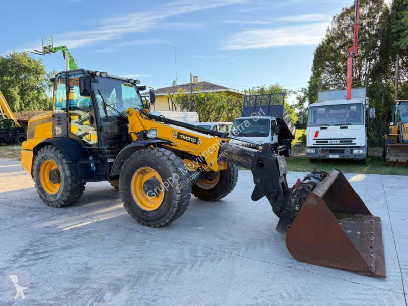 Sollevatori telescopici JCB TM 310 AGRI