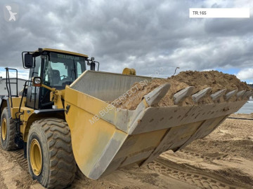 Chargeuse sur pneus Caterpillar