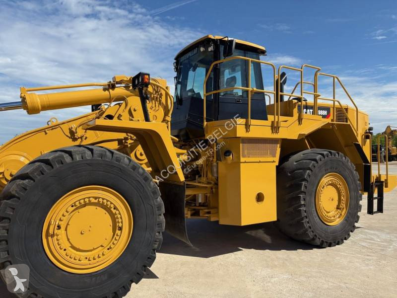 Nakladač Caterpillar 988H