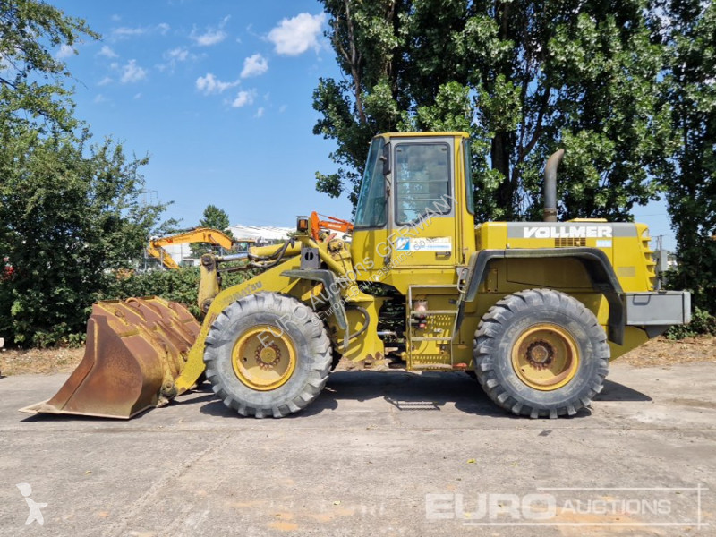 Nakladač Komatsu WA320-3H