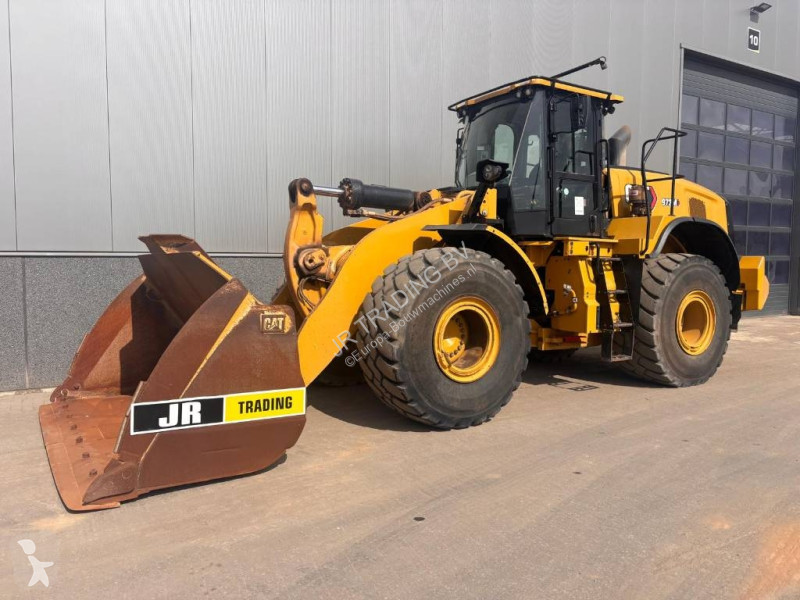 مُحمّلة Caterpillar 972 M