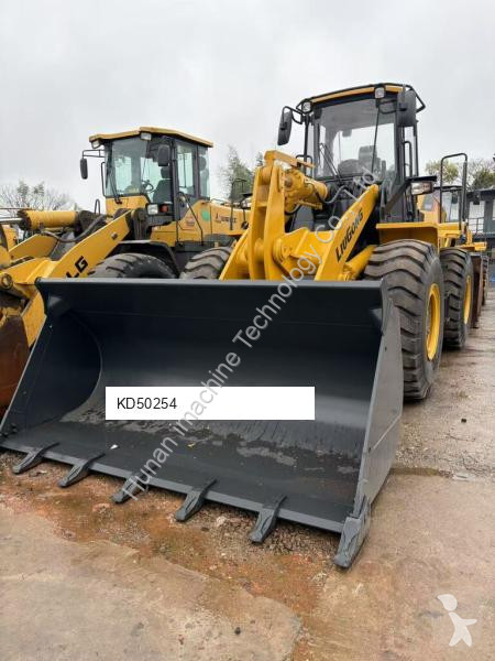 Nakladač LiuGong 850H
