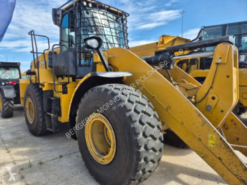 Nakladač Caterpillar 962-14