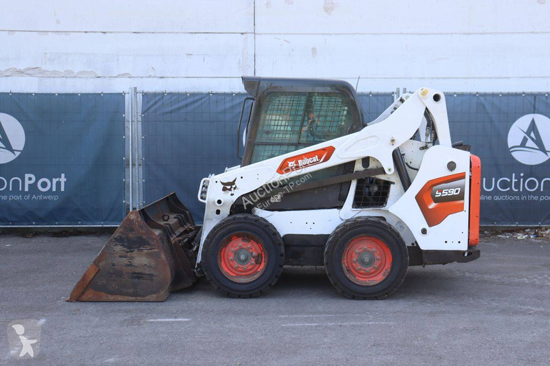 مُحمّلة Bobcat S590