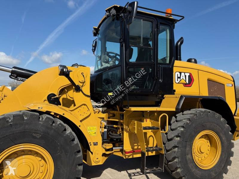 Nakladač Caterpillar 938M