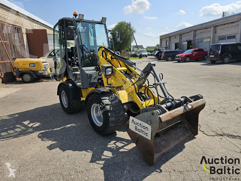 Nakladač Wacker Neuson WL20