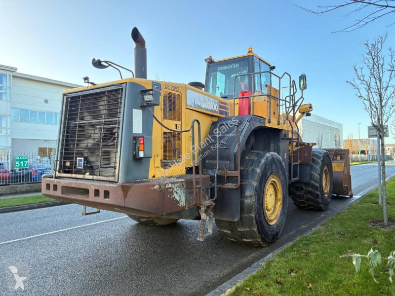 Nakladač Komatsu WA 600-6