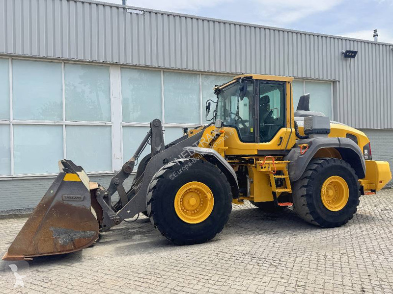 مُحمّلة Volvo 2020