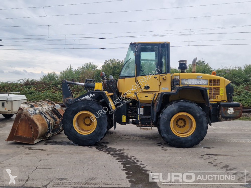 Incarcator Komatsu WA200