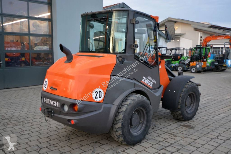 Incarcator Hitachi 956 C