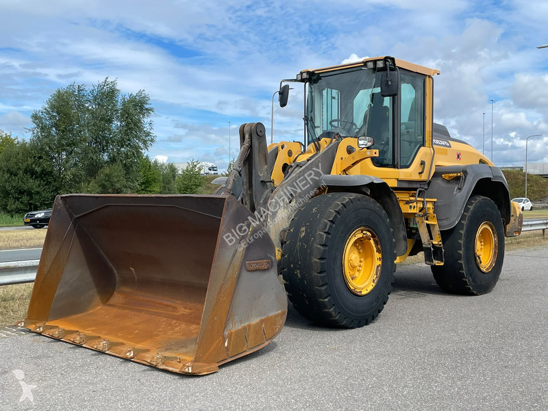 Товарач Volvo L110H