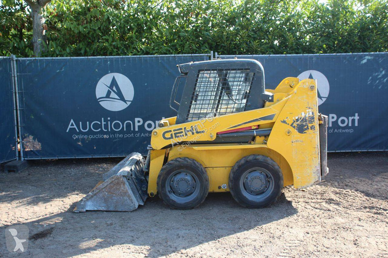 Chargeuse Gehl 3840