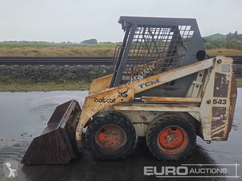 Shovel Bobcat 543