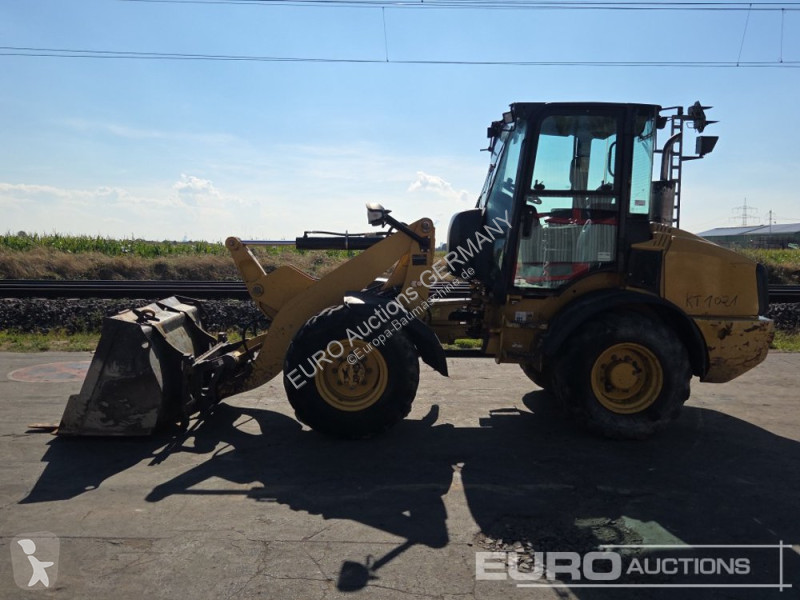 Товарач Caterpillar