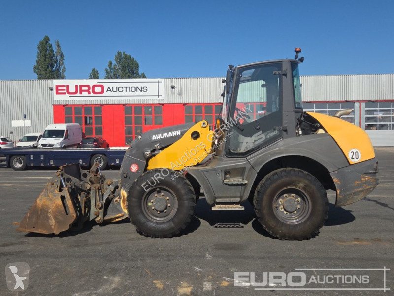 Товарач Mecalac AS700