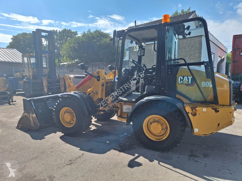 Caterpillar  loader
