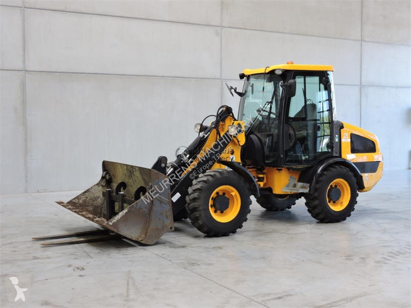 Ładowarka JCB 406 + Fork