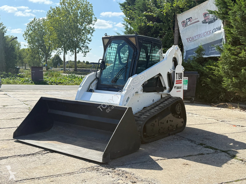 Chargeuse Bobcat SKIDSTEER Closed Cabine High...