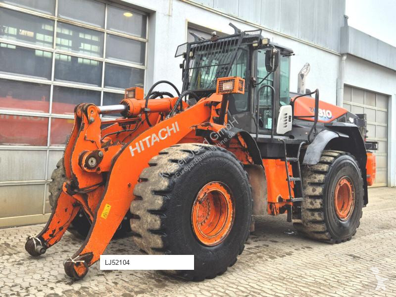 Навантажувач Hitachi 6