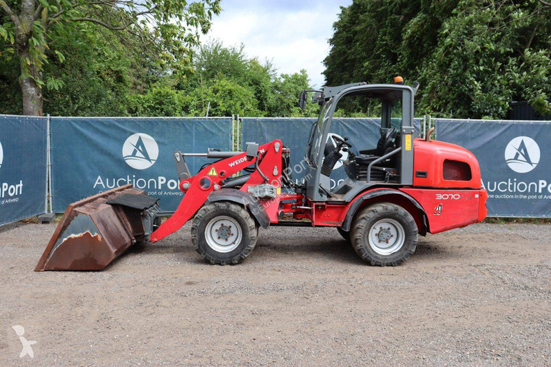 مُحمّلة Weidemann 3070CX