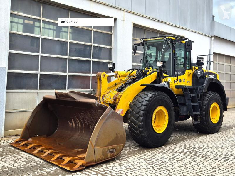 Lastare Komatsu 8