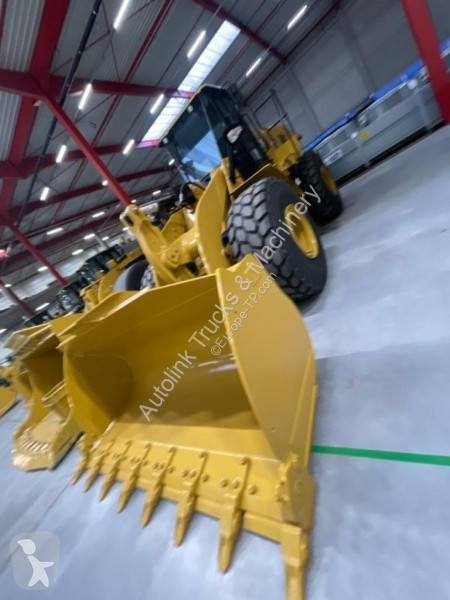 Chargeuse Caterpillar 01B WHEEL LOADER C