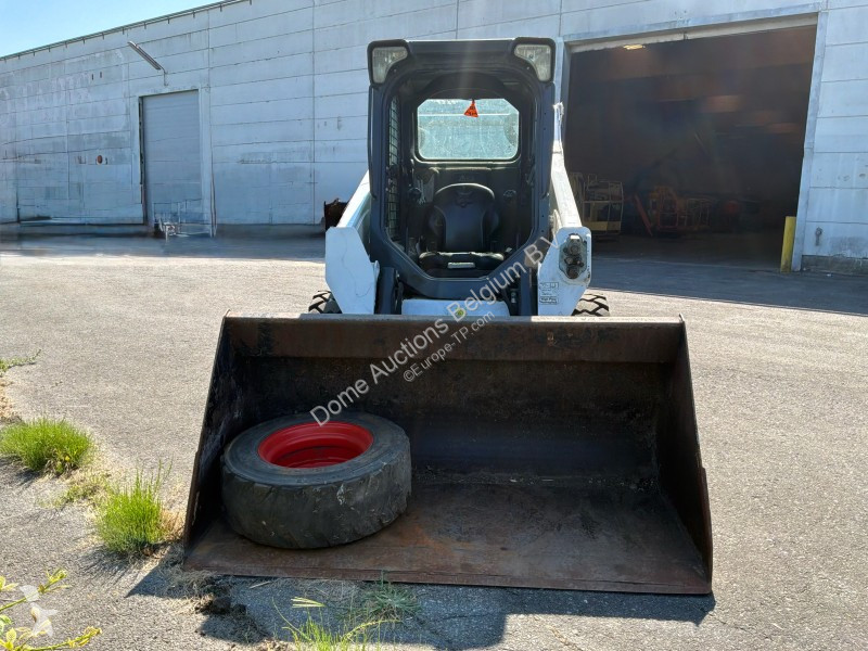 Pá carregadora Bobcat S590