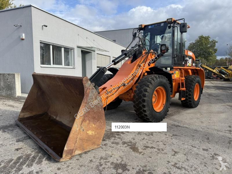 Товарач Caterpillar