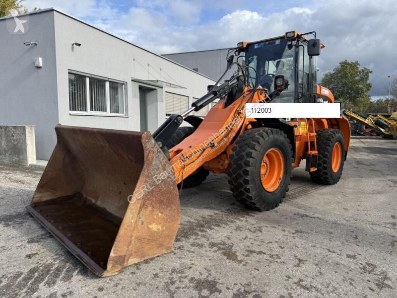 Товарач Caterpillar