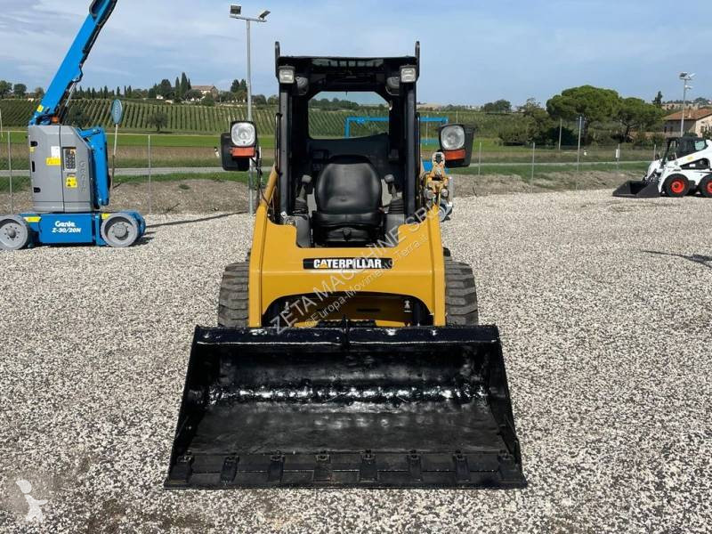 Pá carregadora Caterpillar 226B