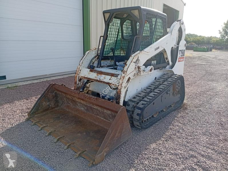 Pá carregadora Bobcat  t190