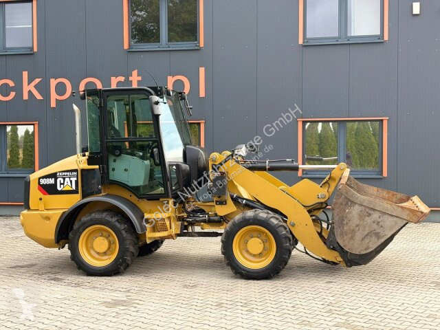 Incarcator Caterpillar 908M Radlader 6,46 Ton