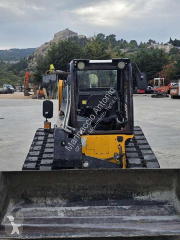 Mini-chargeuse JCB