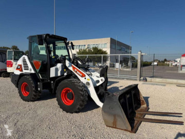 Колёсный погрузчик Bobcat