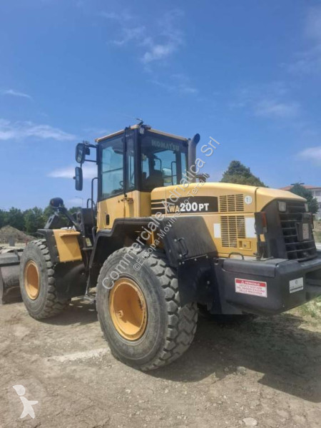Incarcator Komatsu